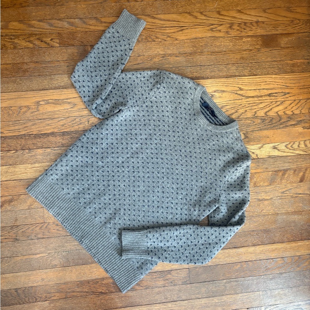 Men’s J Crew Grey Wool Sweater Size Large